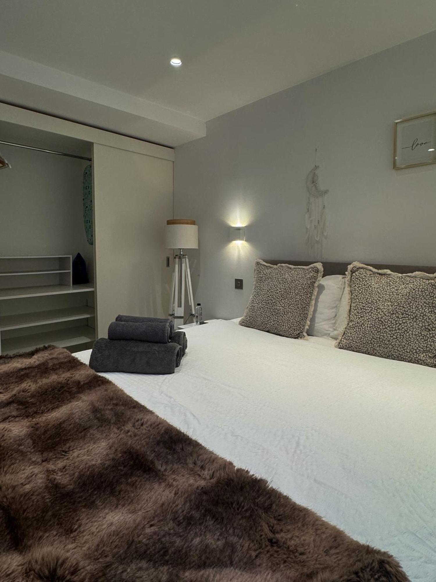 Mayfair 2 Beds Flat Near Bond Street, Opposite Selfridges On Oxford Street Londýn Exteriér fotografie